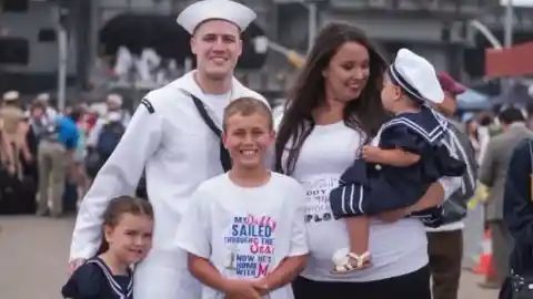 Man Realizes Wife Was Pregnant During Deployment