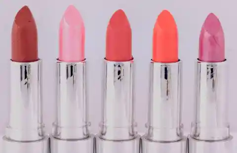 Pick your favorite lipstick shade: