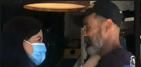 Homeless Man Reveals His True Identity To a Waitress Who Brings Him Food