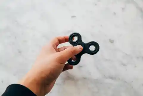 Let's remember the fidget spinner craze! Can you sit still without a problem or were fidget spinners an essential for you?