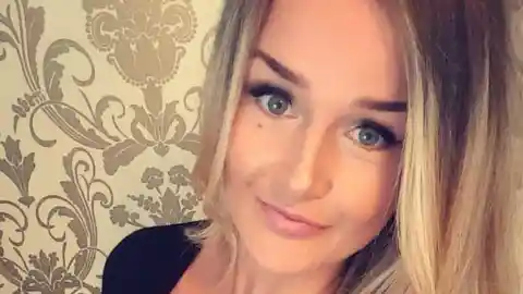 Woman Posts Selfie With Her Tinder Date, Hours Later Cops Show Up At Her Door