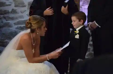 Bride Stops Reciting Vows, Asks Groom’s Ex To Stand Up
