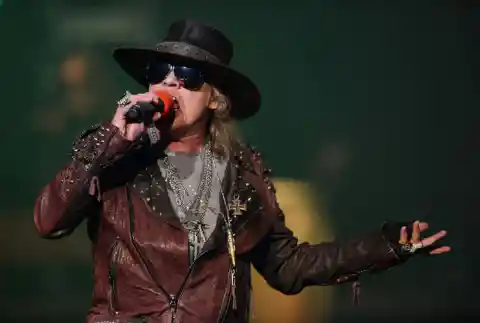 Guns N' Roses Pull A "Spinal Tap' Move in Melbourne