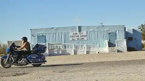 Exploring Slab City, America's Last Lawless City Where The People Are Truly Free