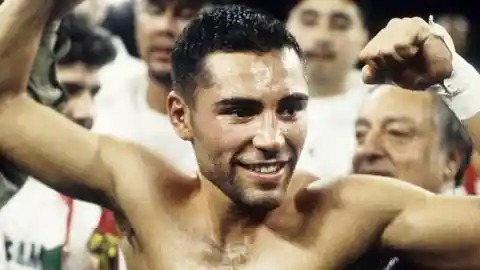 Oscar De La Hoya – $200 Million