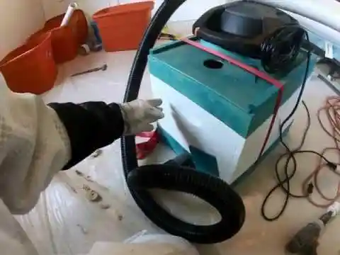 A Vacuum Cleaner As a Special Tool?