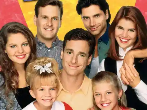 1. AN EPISODE OF THE ORIGINAL SERIES WAS TITLED "FULLER HOUSE"