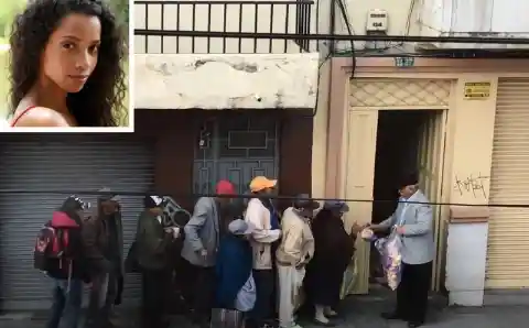 This Woman Saw People Lined Up Outside A House. Then A Man Came Out Clutching A Mysterious Bag