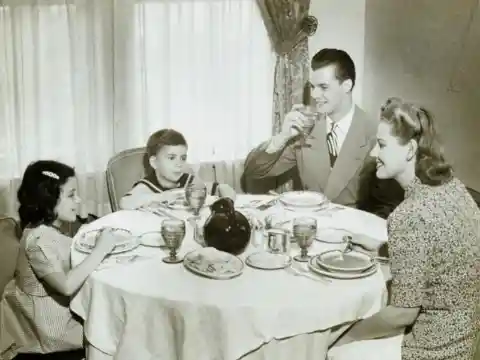 Vintage Etiquette Advice That Used to Be Normal