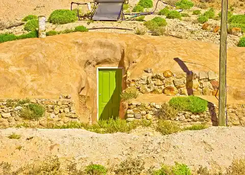 Underground House, Australia