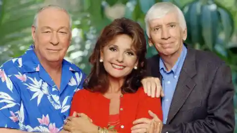 3. Actress Dawn Wells Is The Only Cast Member To Still Earn Money From The Show