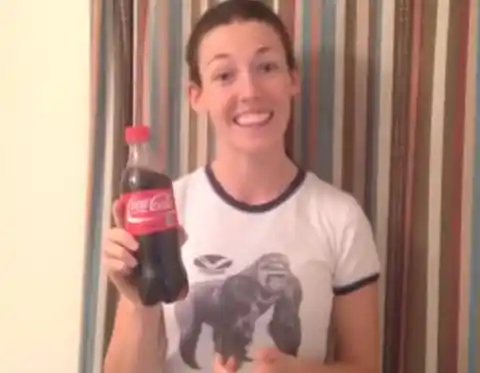 Woman Accidentally Discovers Coke's Hidden Use, She Never Drinks It Again