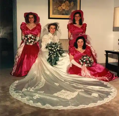 Ridiculous Vintage Bridesmaids Dresses That Nobody Should Ever Wear