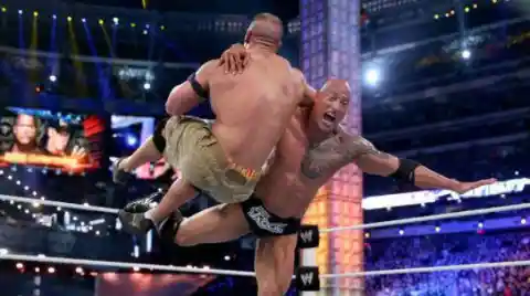 These Are The Coolest Wrestling Moves - Some Were Banned In The WWE