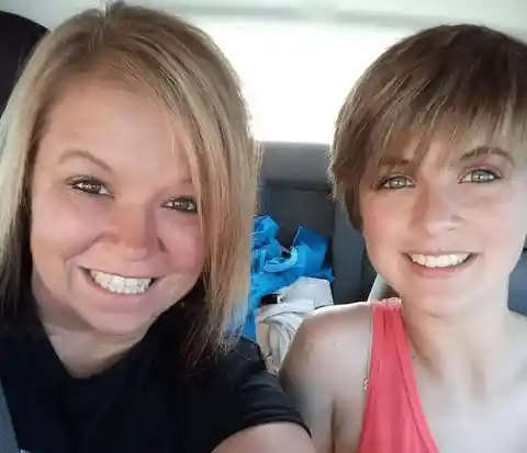 Dad Cuts Daughter’s Hair Off For Getting Birthday Highlights, Then Mom Gets Involved