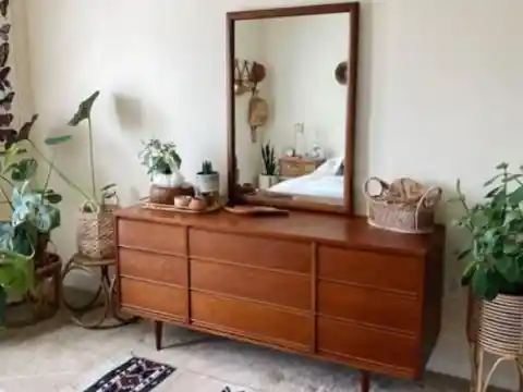 They Found a Dresser and Mirror Set