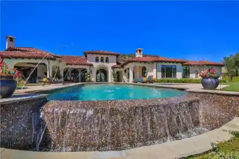 Take a Tour of Britney Spear's California Mansion