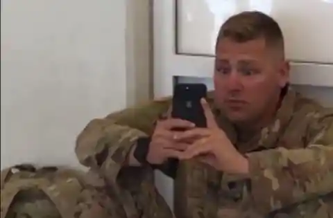 After a Mysterious Call From Wife, This Soldier Wasn’t Allowed On The Plane
