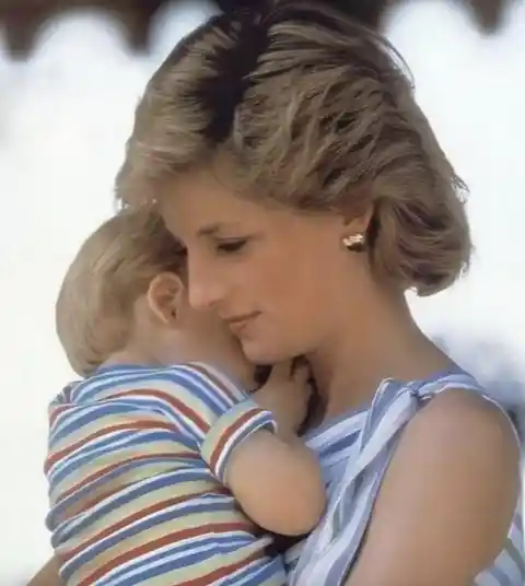 Princess Diana Showers Her Motherly Love On Prince Harry