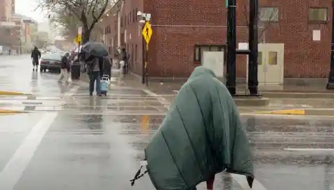 City Mayor Pretends to be Homeless to Check How Officials Work
