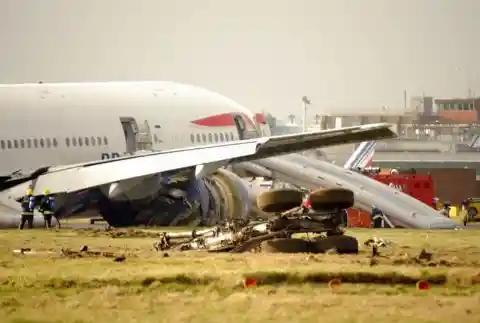 25 Worst Aviation Disasters And Plane Crashes In History