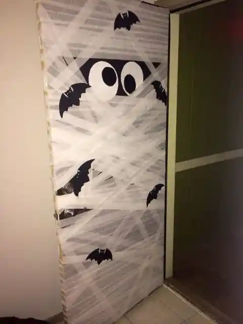 Scary Good Ideas to Make your Door Viral this Halloween!