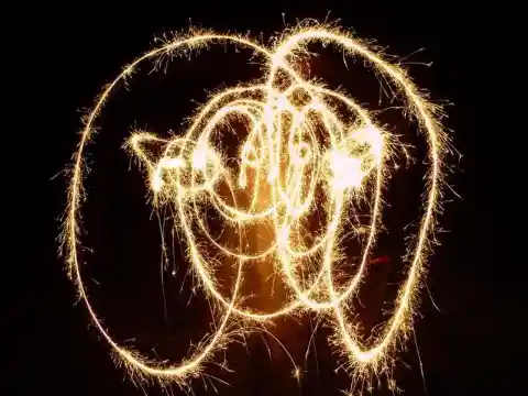 Sparklers Cause 1,400 Hand Injuries