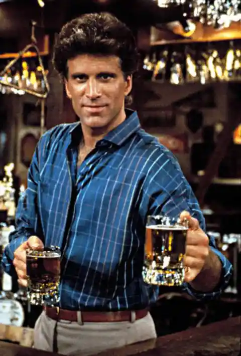 20 Behind-The-Scenes Secrets From ‘Cheers’