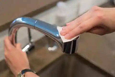 Quick and Easy Hacks That Will Make Cleaning Your Home A Cinch
