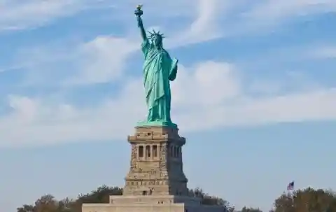  Located in New York City’s Harbor and greeted many an immigrant upon entering the United States, when is the name of this statue?