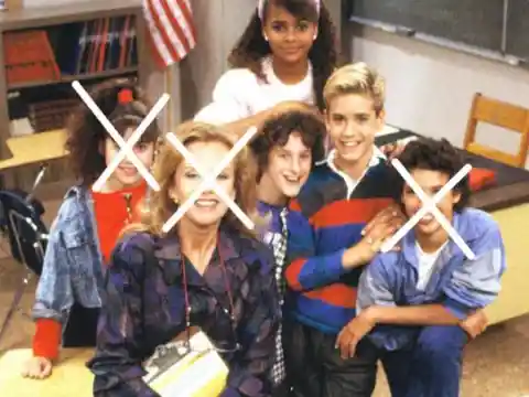 21 Saved By The Bell Secrets Fans Never Knew 