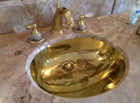 Gold-plated bathroom sink