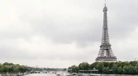 The Eiffel Tower, France: Reality