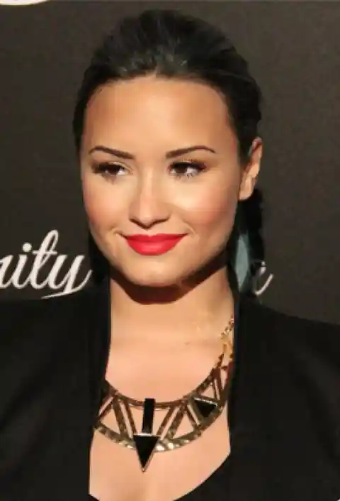 Demi Lovato with makeup