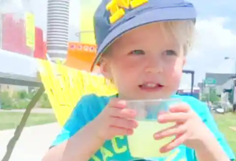 Boy Makes Own Permit For Lemonade Stand, Multiple Cops Swoop In