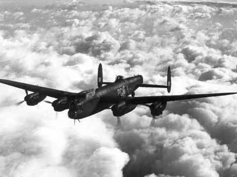 25 Unbelievable Facts About World War II That Are Actually True!