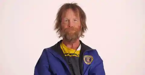 Veteran Homeless Man Gets a Powerful Makeover That Changes His Life Around