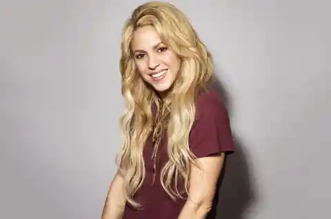 28. Shakira