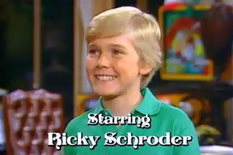 He Lived Every Kid’s Dream! Snakkle Catches Up With Ricky Stratton And The Cast Of Silver Spoons, 31 Years Later!