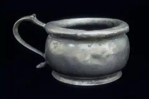 Chamber Pots Were The Norm