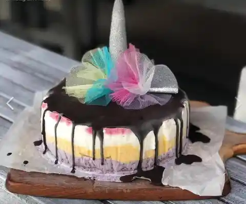 A Paleo Unicorn Cake