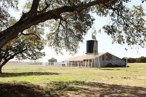 Take A Peak Inside The Home of Chip And Joanna Gaines