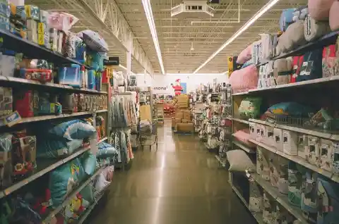 Man Follows Young Girl in 'Walmart', Then She Recalls Mother's Advice - Rushes to Phone Cases