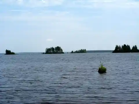 Lake Vygozero's Freezing Temps